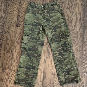 Camouflage Cargo Pants -Amazon.